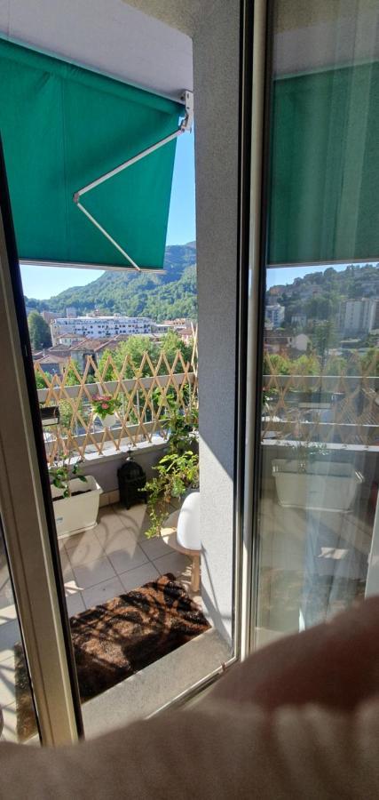 Charming Penthouse Near Como Lake Chiasso Exteriör bild