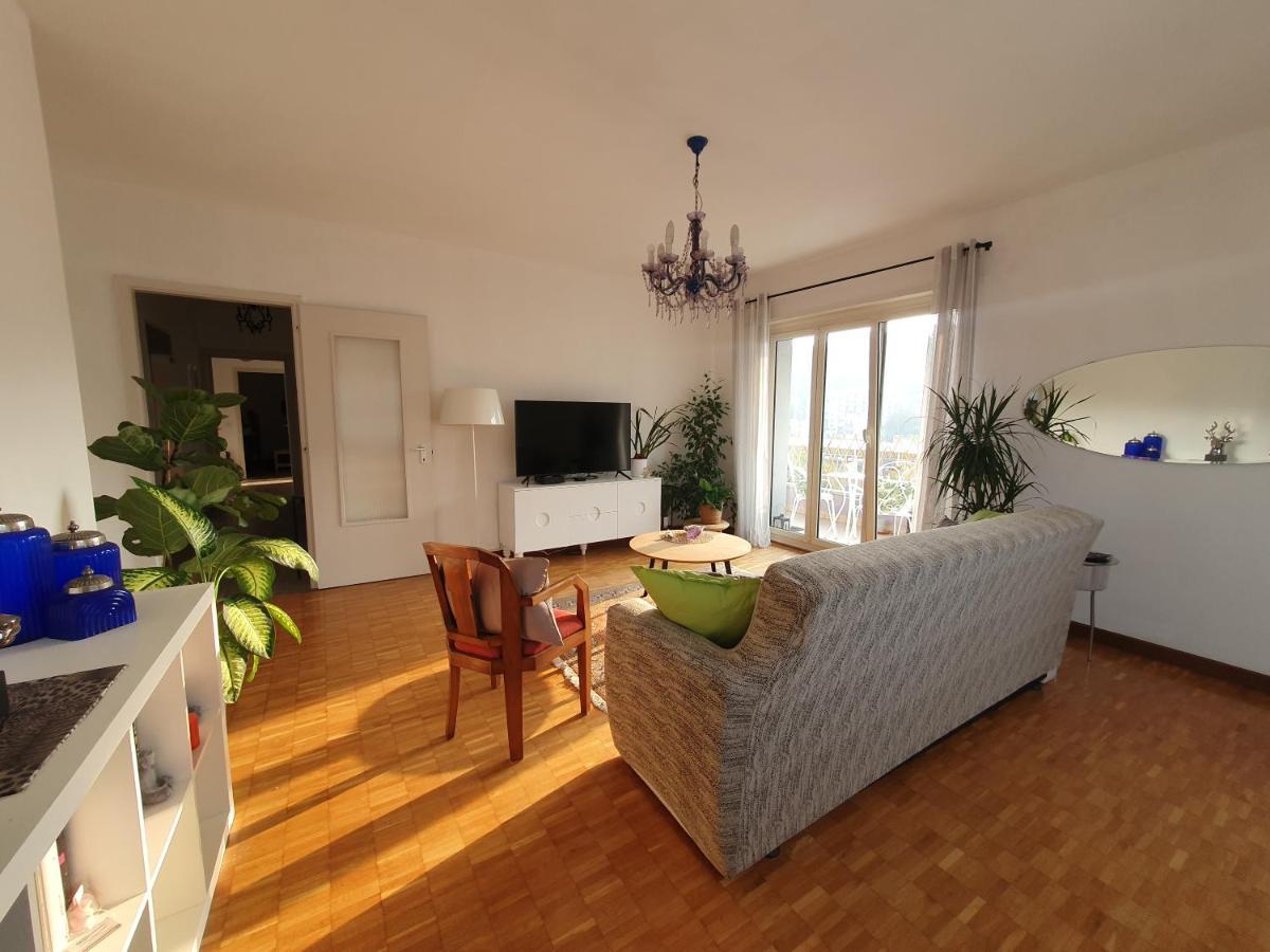 Charming Penthouse Near Como Lake Chiasso Exteriör bild